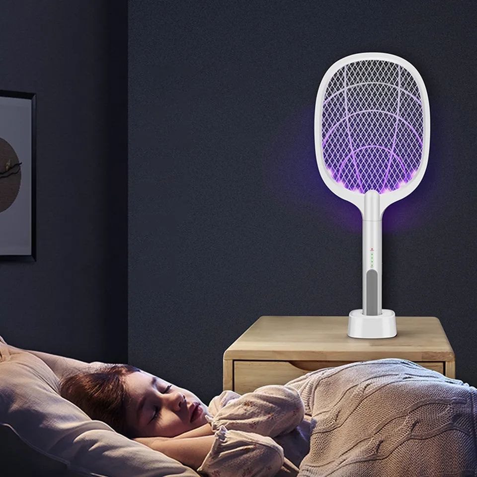 Raquette anti-moustiques électrique rechargeable avec lampe LED UV