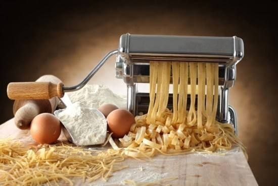 Machine à Pâtes Manuelle 2-en-1 – Maison & Cuisine 🍝 صورة 4