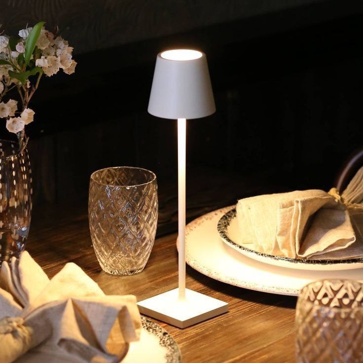 Lampe LED Sans Fil Tactile – Éclairage Élégant & Portable ✨ صورة 2