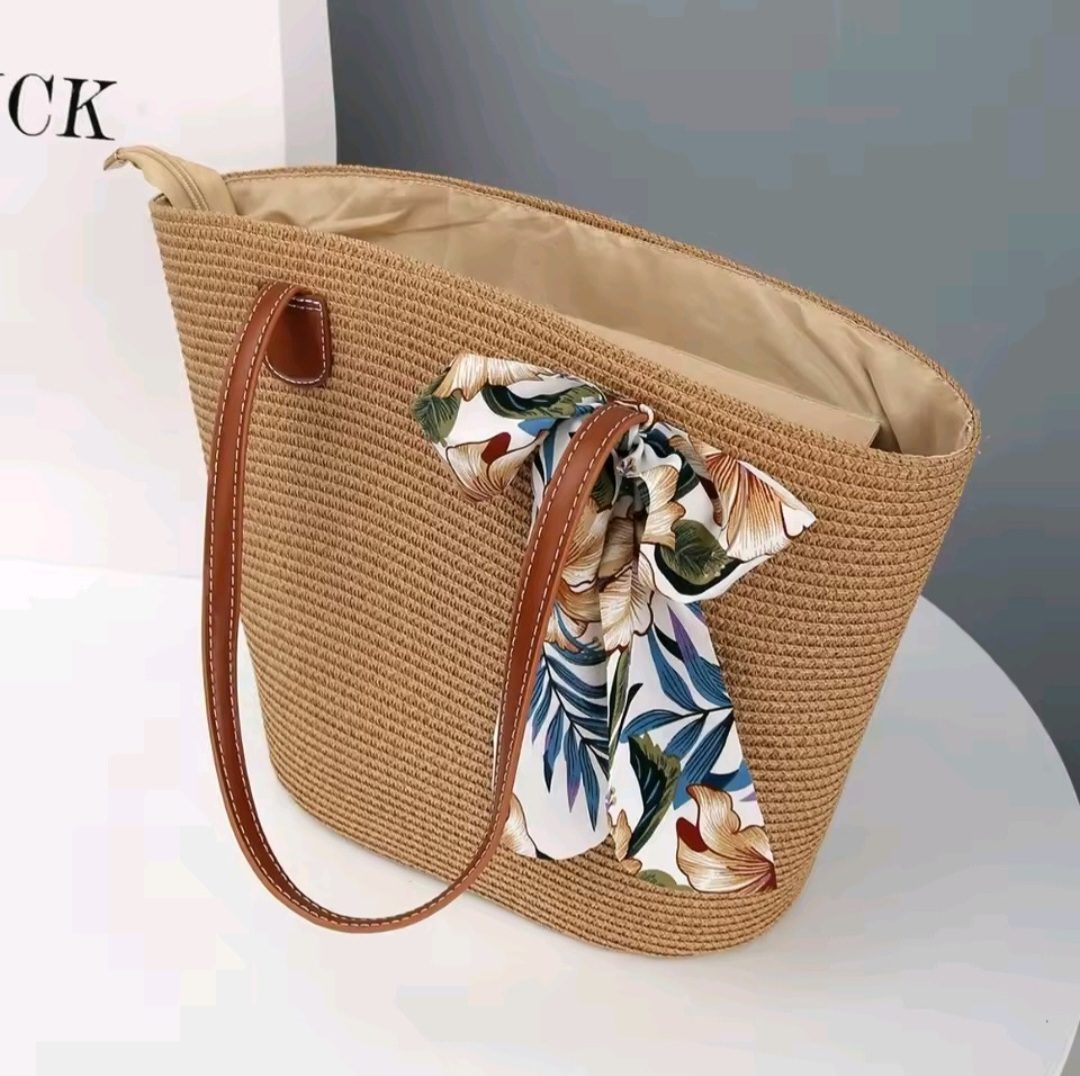 Sac &chapeau élégant image 3
